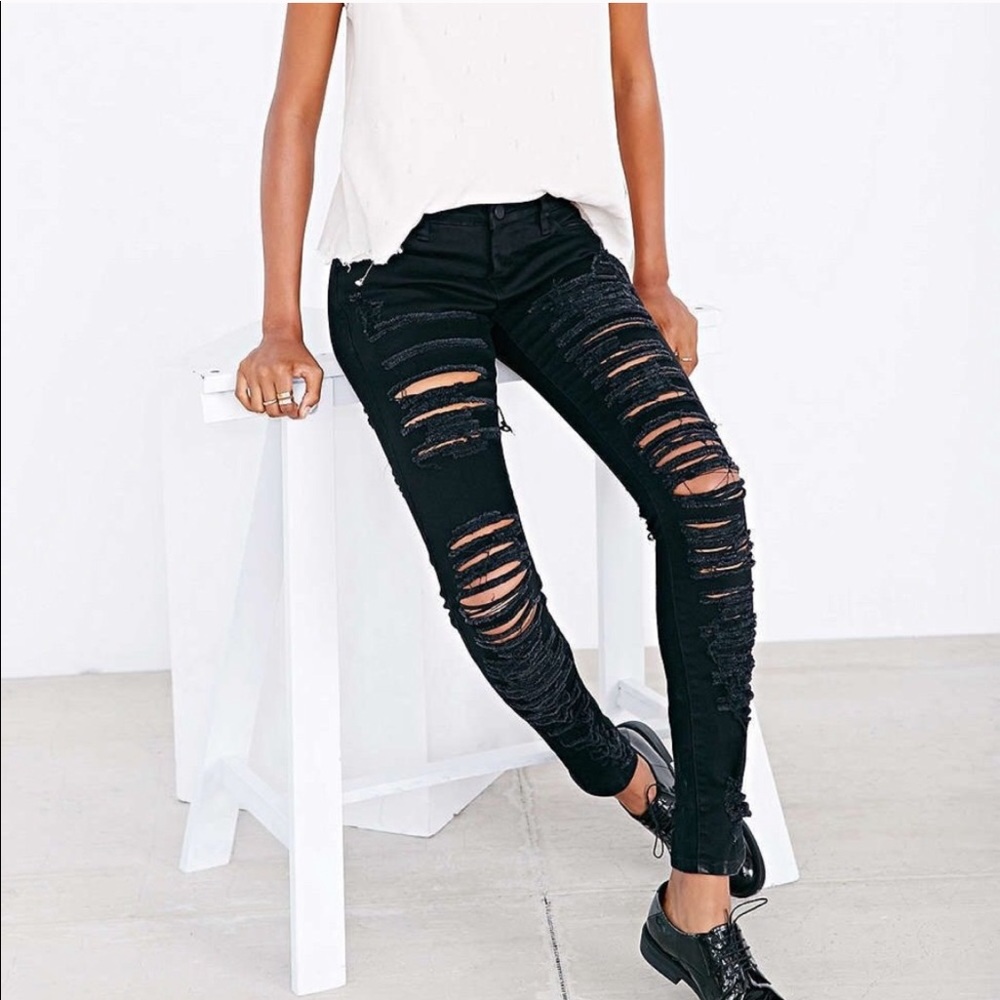 BLANK NYC Super Destroyed Black Skinny Jeans